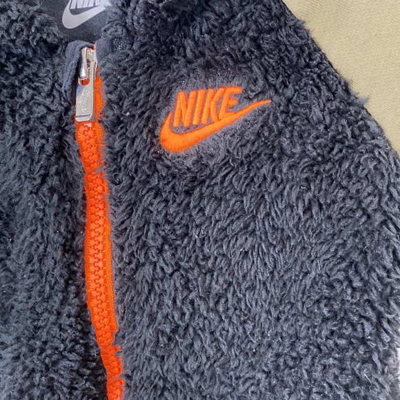 Nike jumpsuit onepiece fleece zippered - Picture 3 of 4